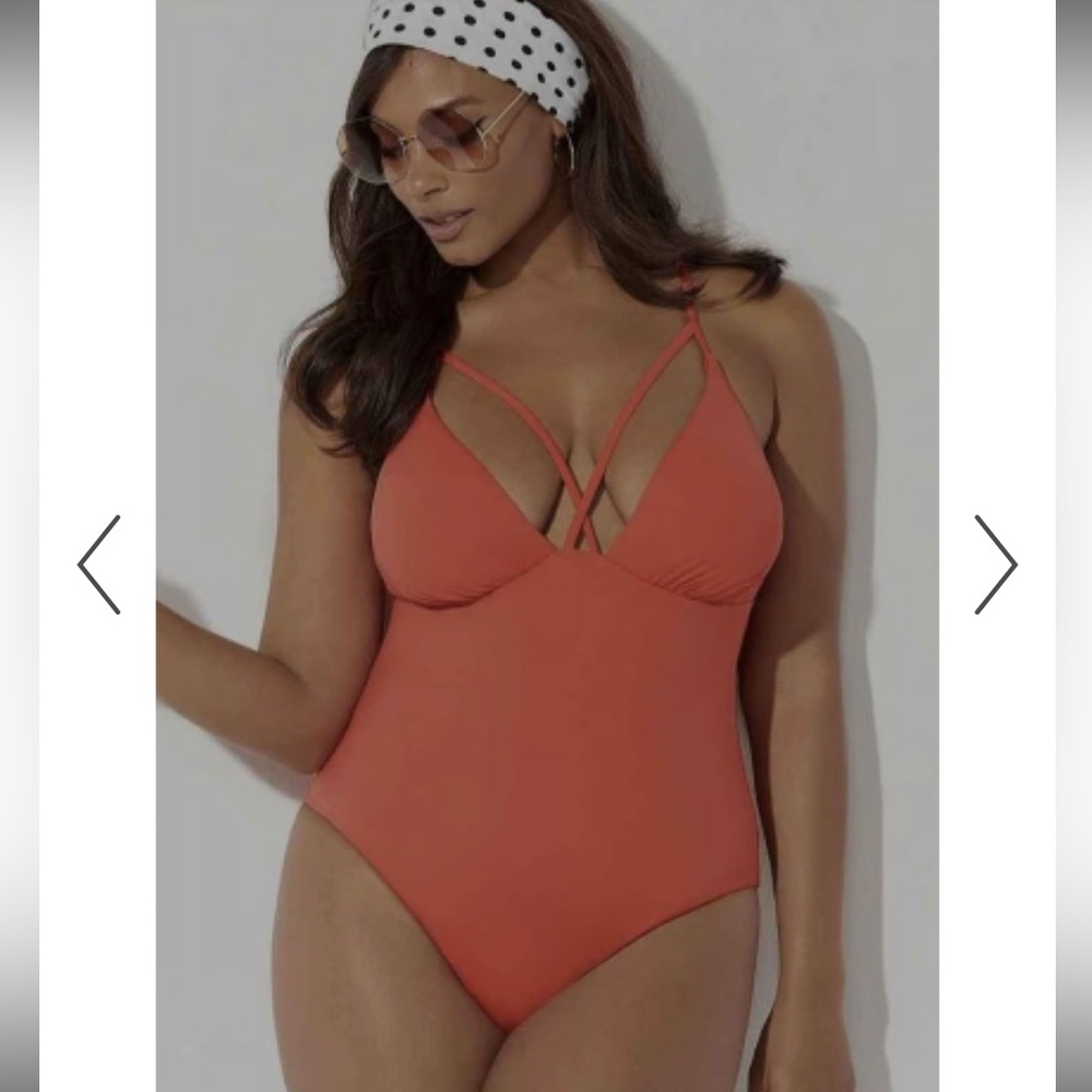 NWT Ashley Graham x Swimsuits for All Temptress Coral Swim Suit Plus Size 16